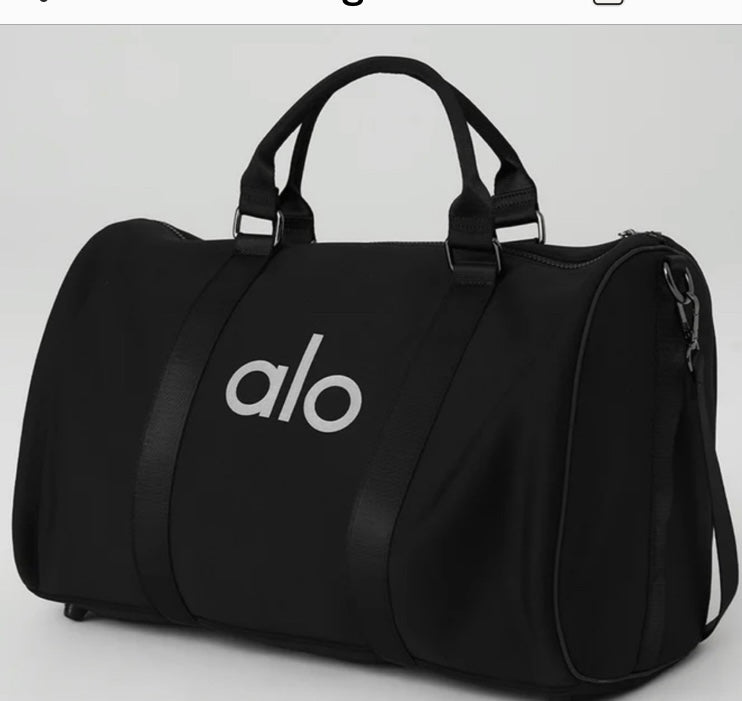 ALO YOGA Traverse Duffle Bag in Black *New