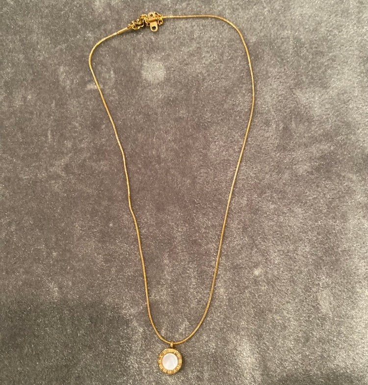Boutique Reversible Onyx Pendant Necklace