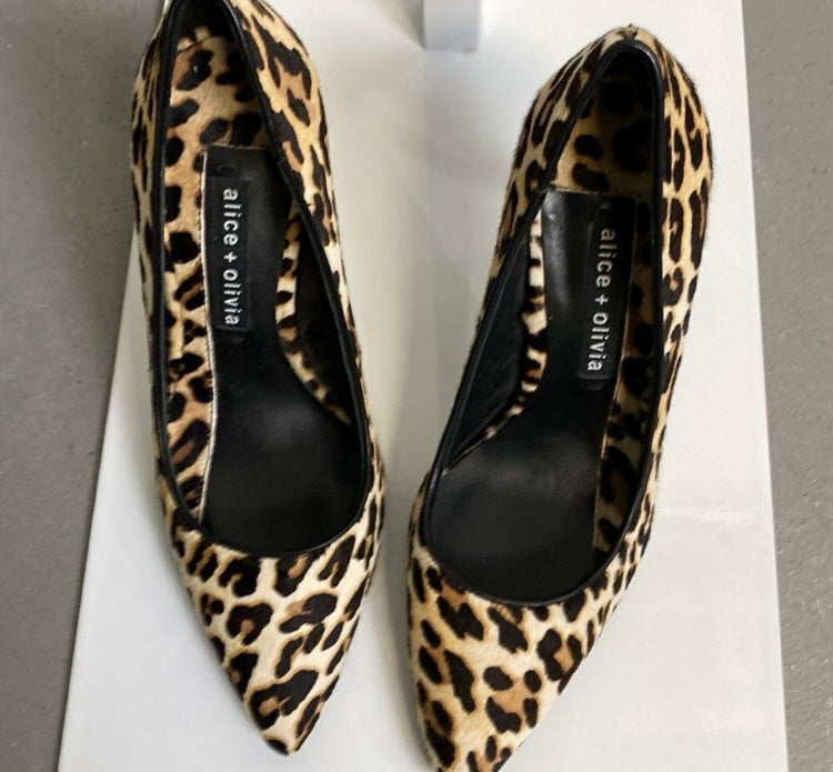 ALICE + OLIVIA Leopard Print Heels *Size 7