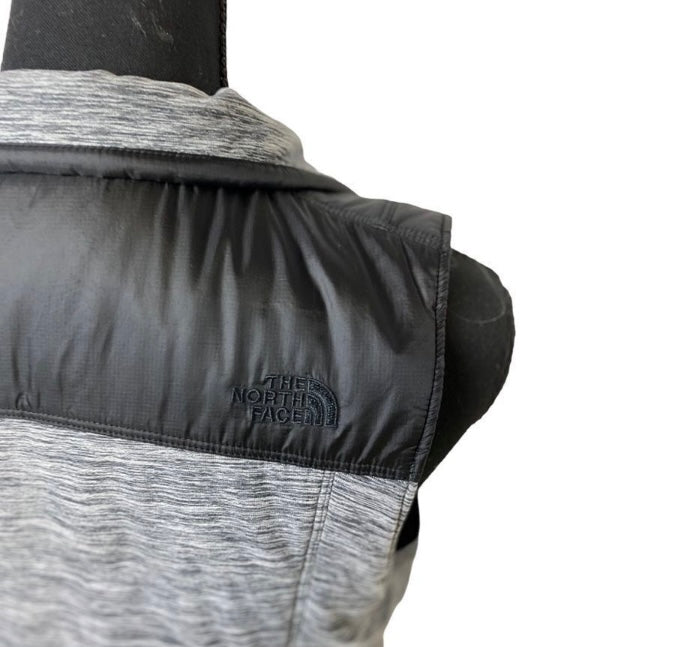 THE NORTH FACE Gray Vest  *Size S