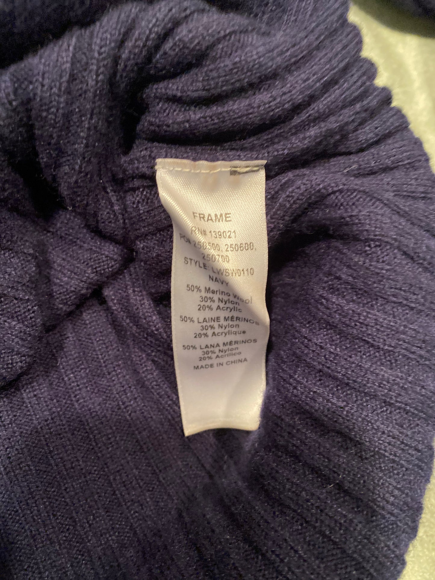 FRAME DENIM Ribbed Cutout Sweater *Size Sm
