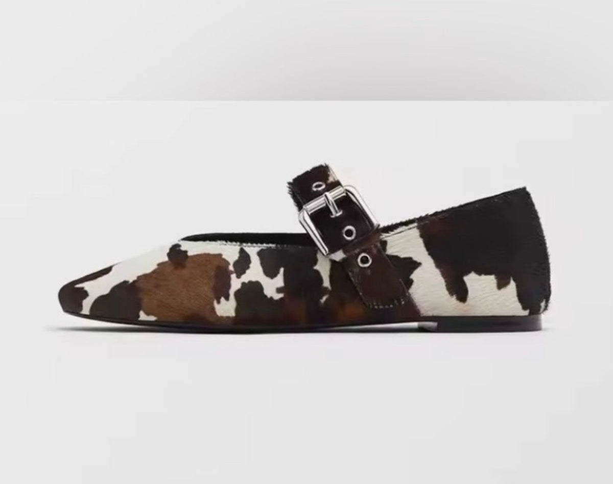 LUXIE Cowhide Mary Jane Flats Size 8.5