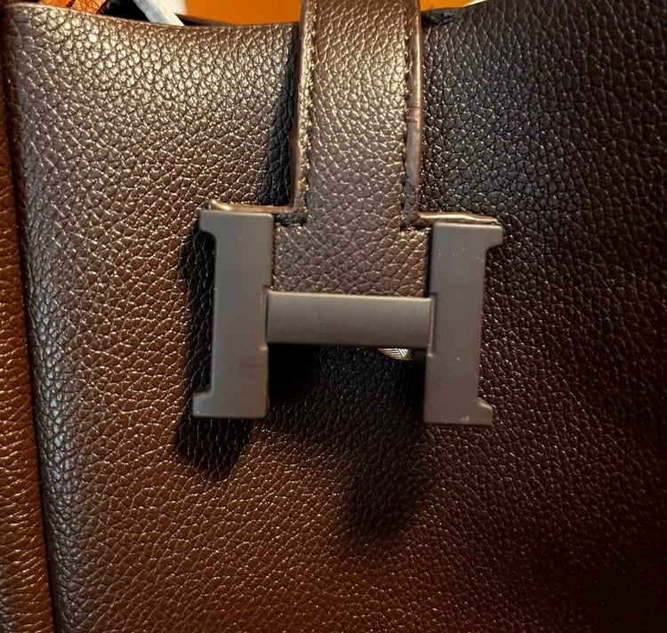 9. BOUTIQUE Mini  H Bag