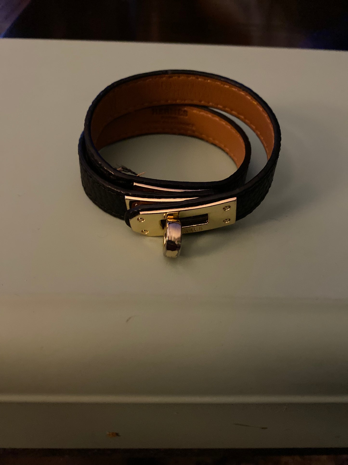 BOUTIQUE H Leather Wrap Bracelet