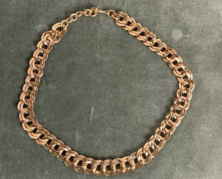 LUXIE BOUTIQUE Gold Link Choker Chain
