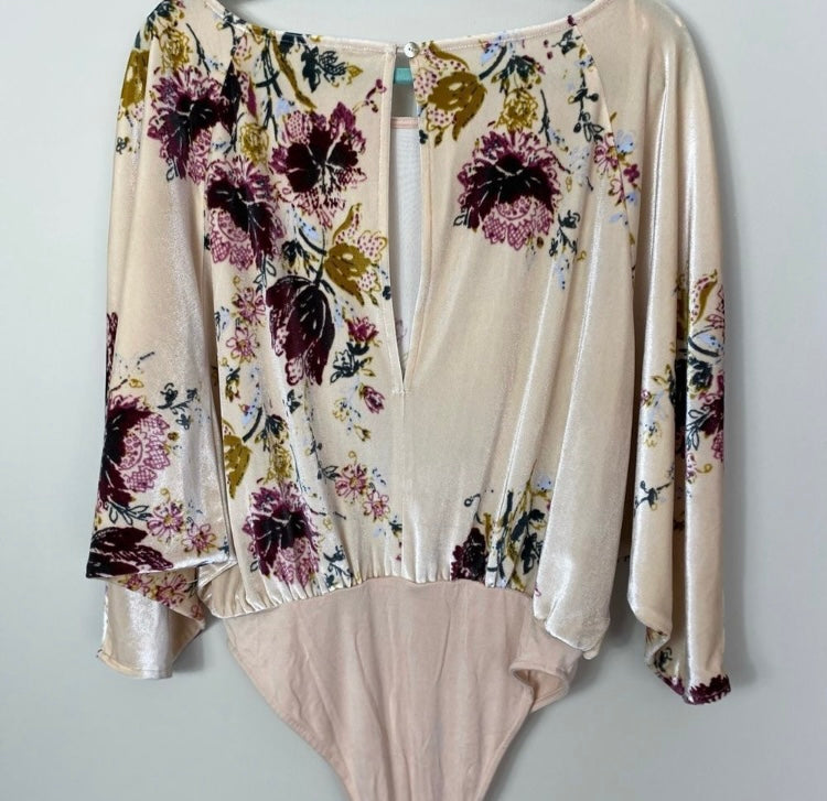 FREE PEOPLE Babe Floral Velvet Bodysuit *Size L