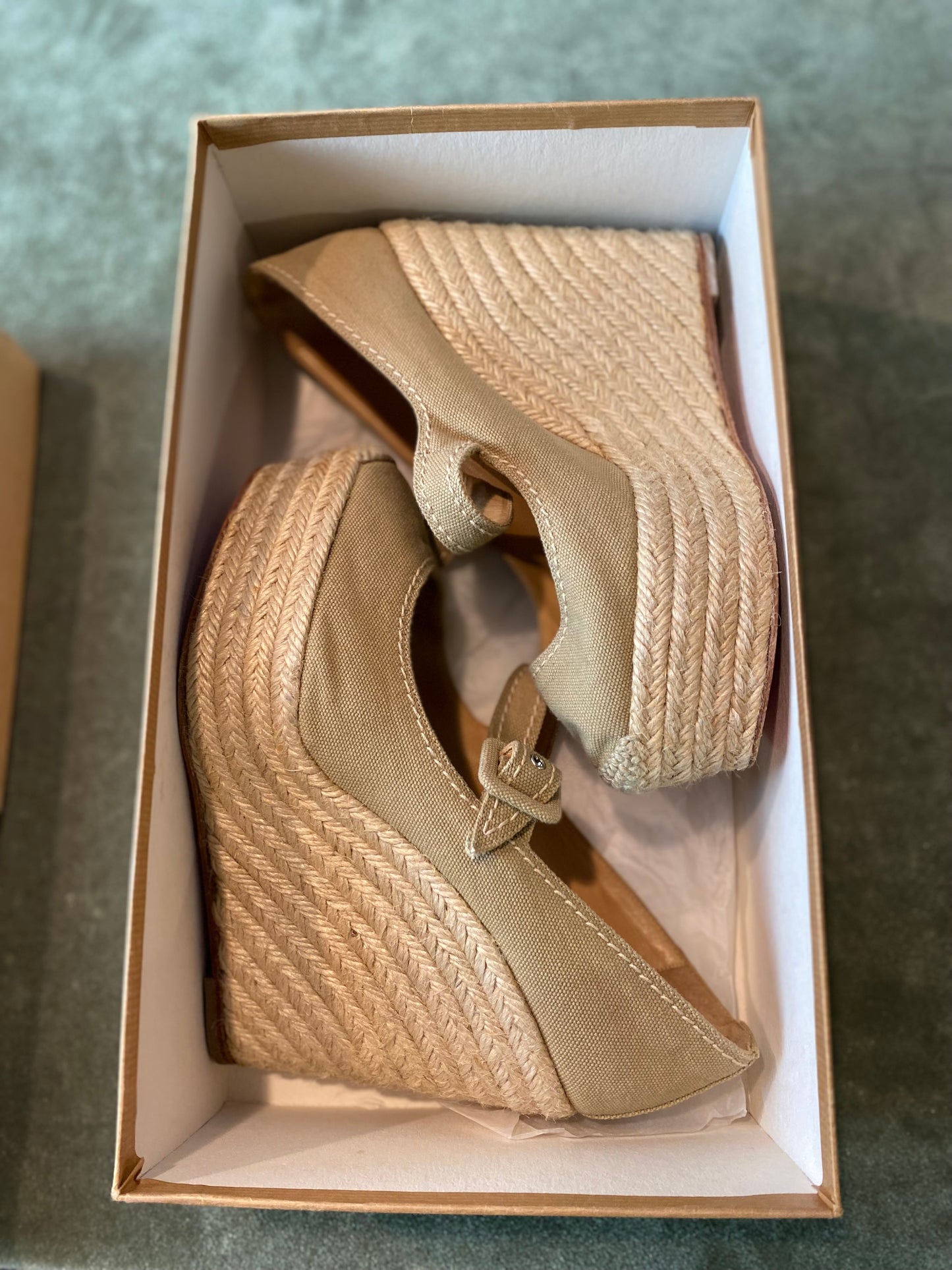 CHRISTIAN LOUBOUTIN Mallorca Wedge Espadrille *Size 38/7.5