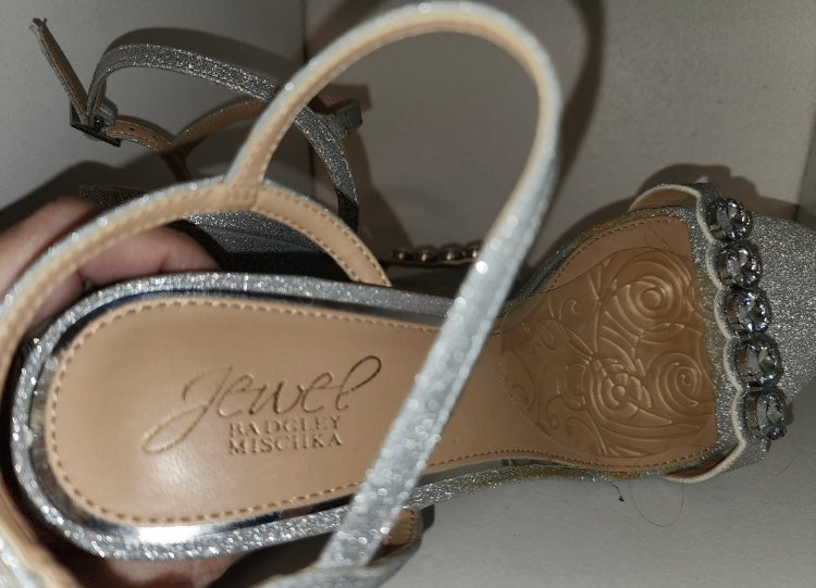 BADGLEY MISCHKA JEWEL Sparkle Wedge Silver Heels *Size 8