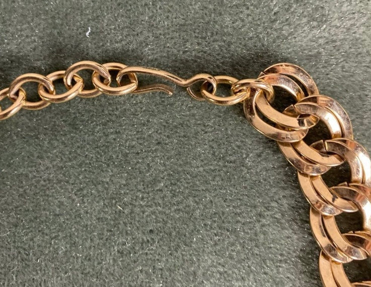 LUXIE BOUTIQUE Gold Link Choker Chain