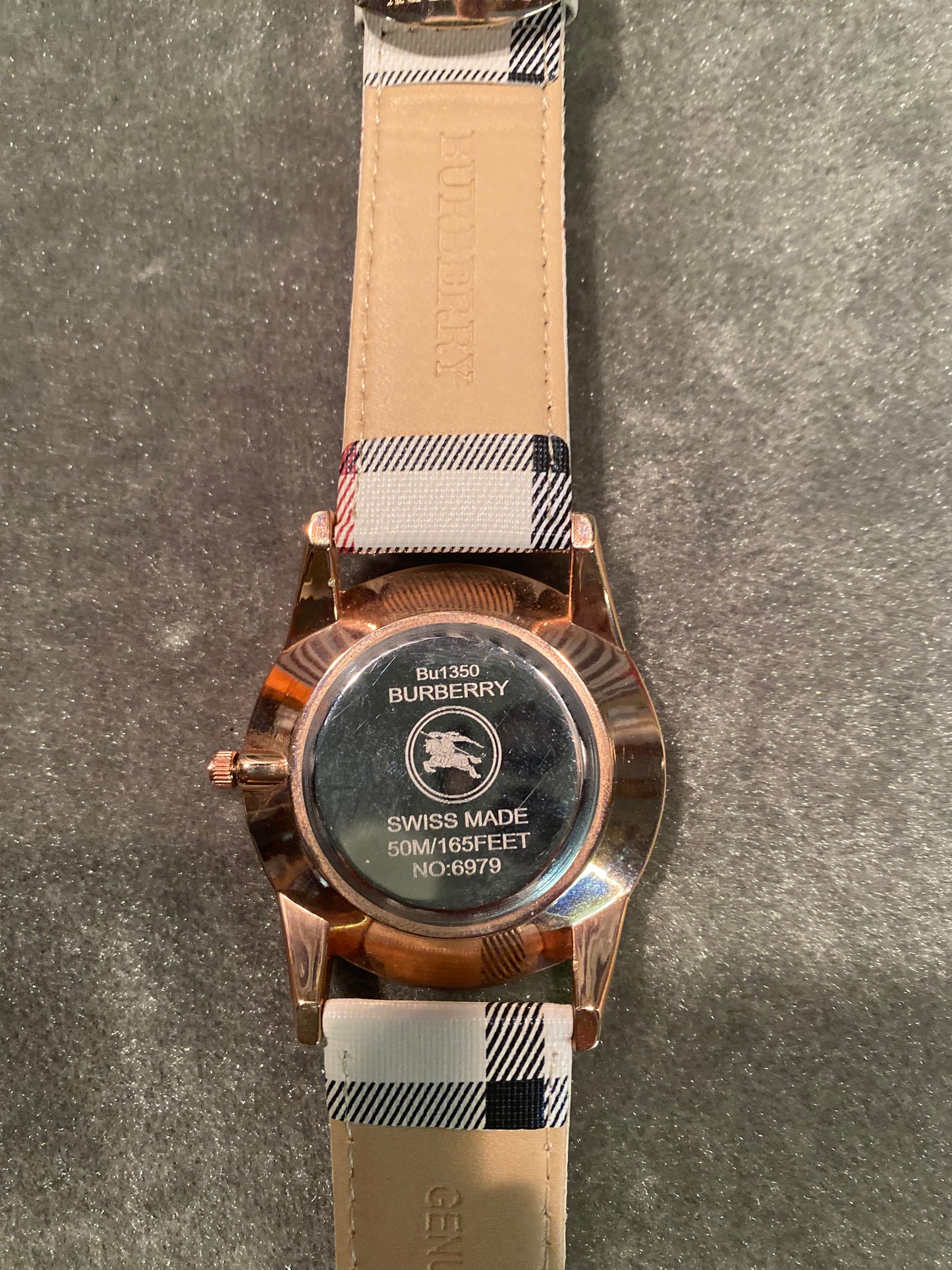 BURBERRY Oversized Face Watch